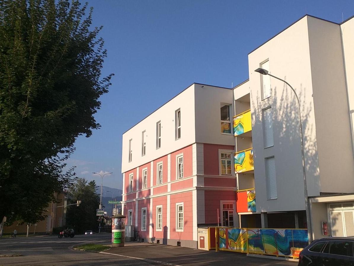 211 Amsterdam, Studio Apartment, 30M2 1-4 Pers Klagenfurt am Woerthersee Exteriér fotografie